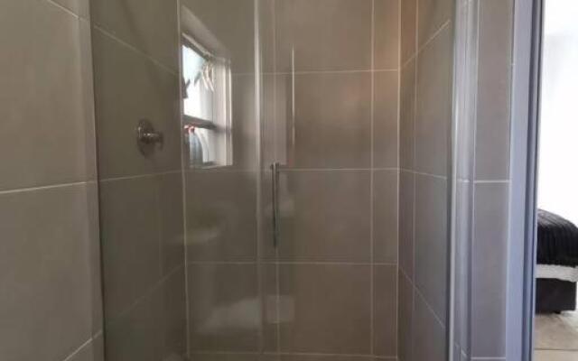 Bryanston one bed apartment