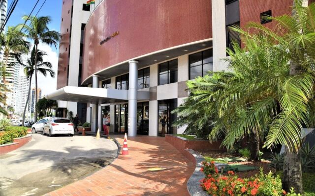 SEAFLATS Iate Plaza Hotel