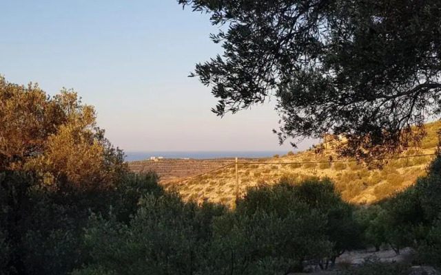 Spiti tou Papa sto Vouno