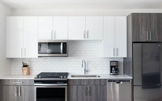 Sonder — Essex on the Park