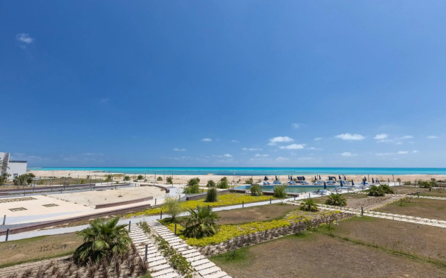 Gewan White Beach Resort-New Alamein