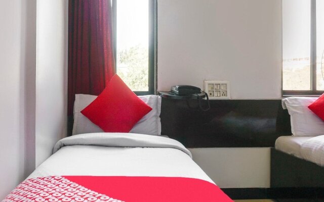Silver Star Executive by OYO Rooms