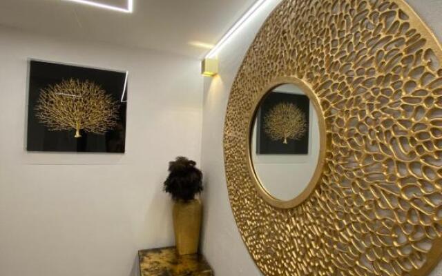 Luxury Queen V apartment with Jacuzzi