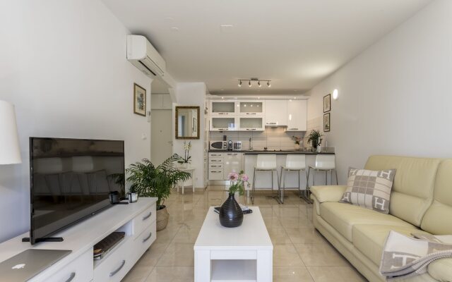 Adriatic Queen Rooms & Apartments