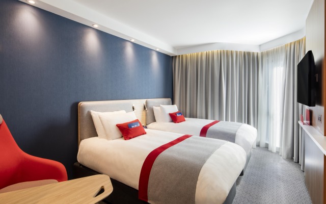 Holiday Inn Express Belfast City by IHG