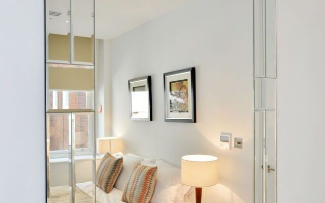The Monument Residences