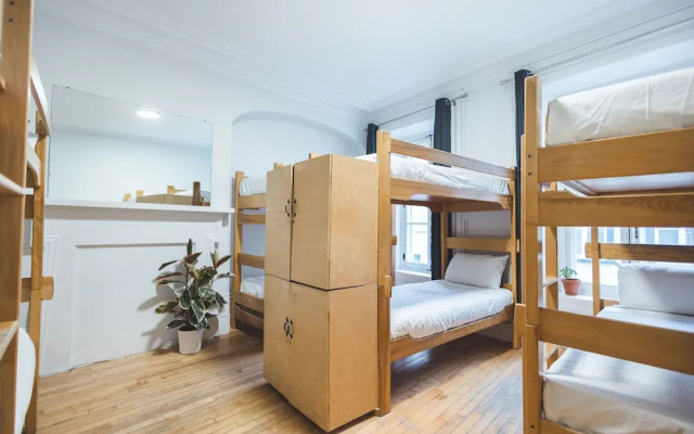 Auberge de la Paix - Hostel