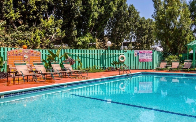 Quality Inn & Suites Montebello - Los Angeles