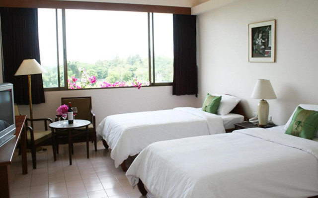 Mae Pim Resort Hotel