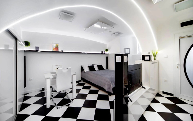 Black and White Studio