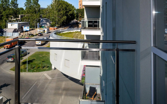 Bently Apartments - Four Oceans Seaside