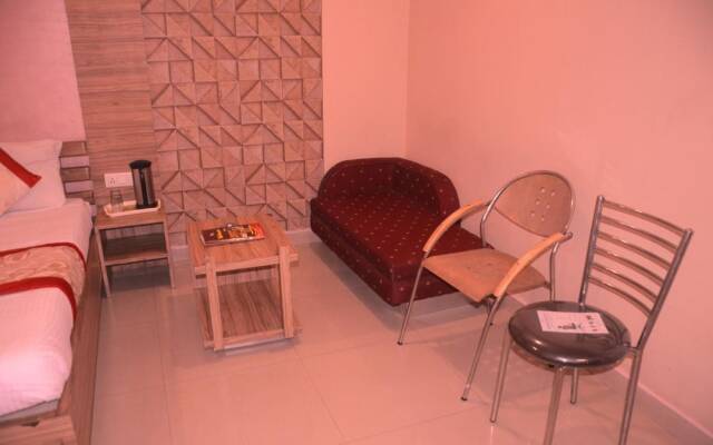 OYO 4822 Hotel Pratap Residency