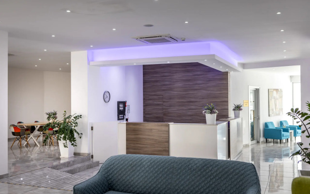 Papantonia Hotel Apartments