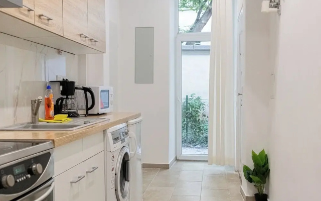 Beautiful 1BR Apartment For Long Stays
