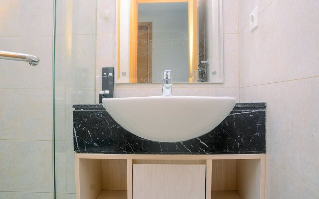 Golf View 2Br At The Mansion Kemayoran Apartment