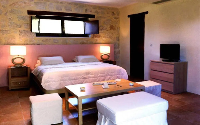 Exensian Villas & Suites