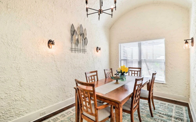 Stunning Jacksonville Getaway w/ Backyard!