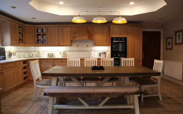 Ream Hills Farmhouse