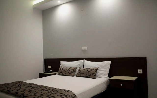 Zeus Hotel
