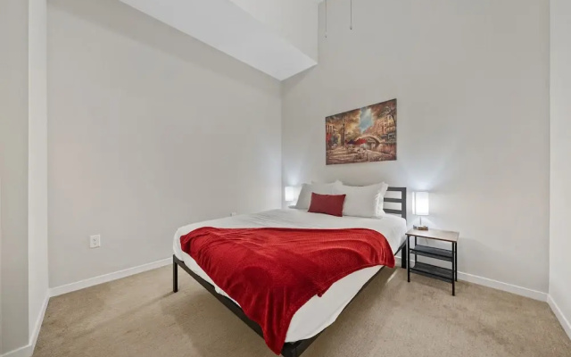 Cincinnati City Club Apartments by Airriva