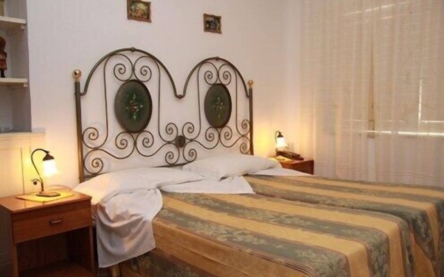 Taormina Garden Hotel