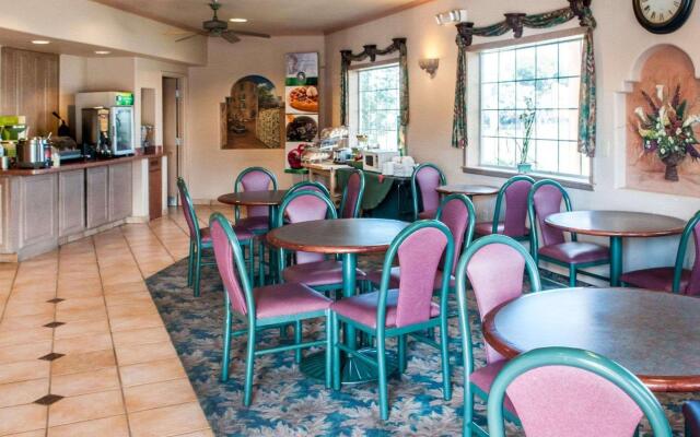 Quality Inn & Suites Las Cruces - University Area