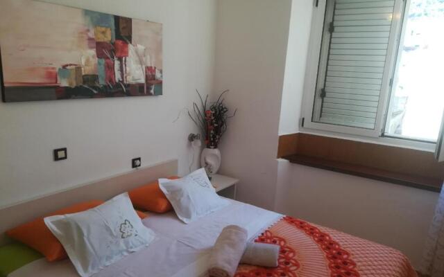 Apartment JoviZ - 20m from the sea