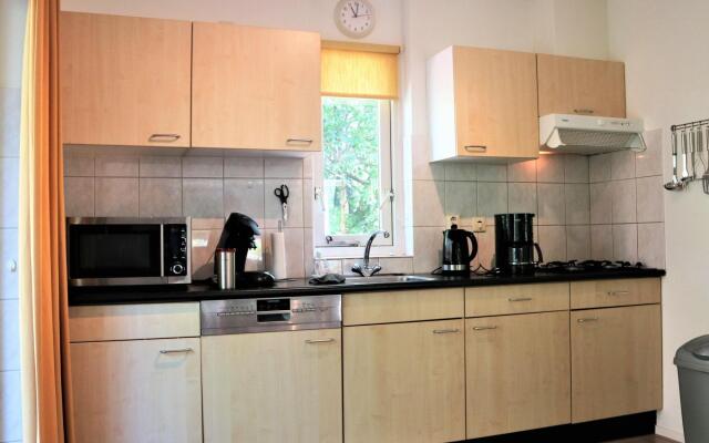 Holiday Home Buitenplaats Berg With 5 Rooms