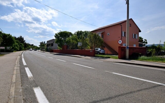 Mari - 30m From the sea - A2