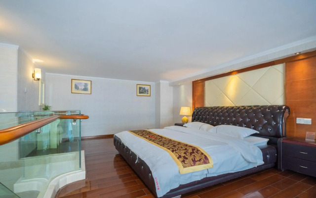 Louidon Mega Apartment Hotel of Kam Rueng Plaza/Sunshine