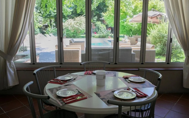 Hotel Milano Pool & Garden