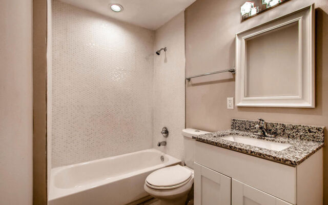 Orangewood Suites Hotel