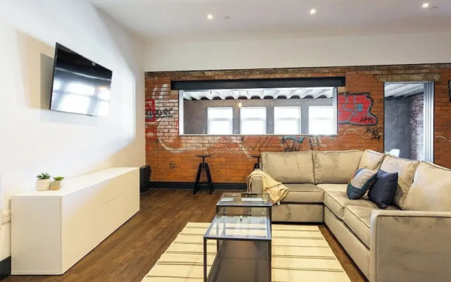 Luxury 2 Bedroom & 2 Bathroom Central Flat