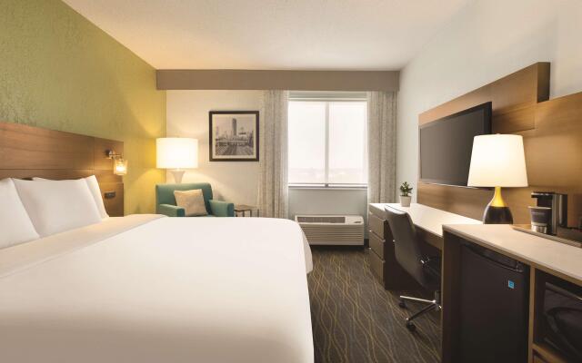 Radisson Hotel Grand Rapids Riverfront