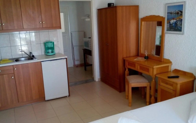 Art Studio Apartments