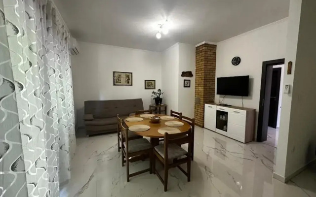 Beachfront Spacious Apartment With Terrace