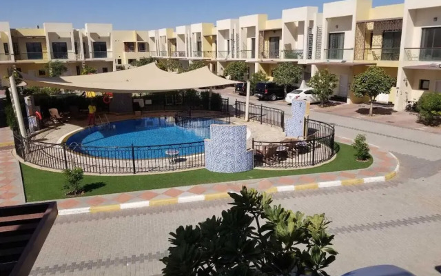 2-bedroom Town House