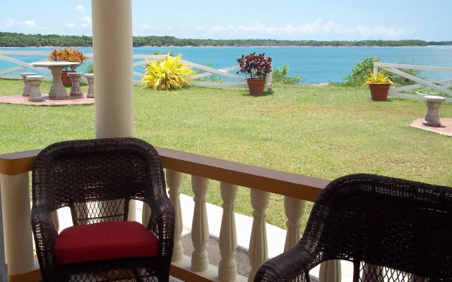 Reef View Apartments