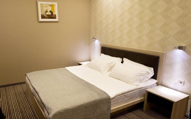 Kiroff Hotel
