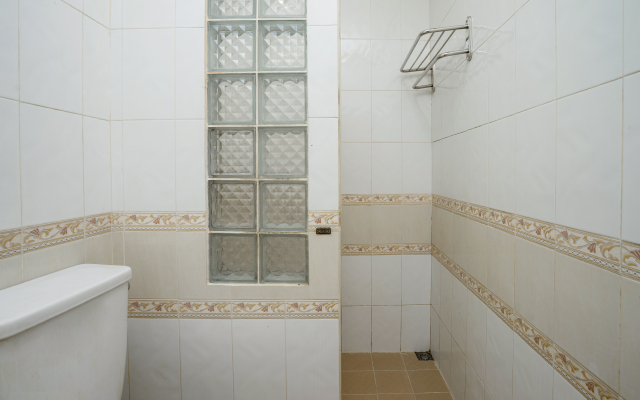 OYO 891 Hotel Gading Kencana