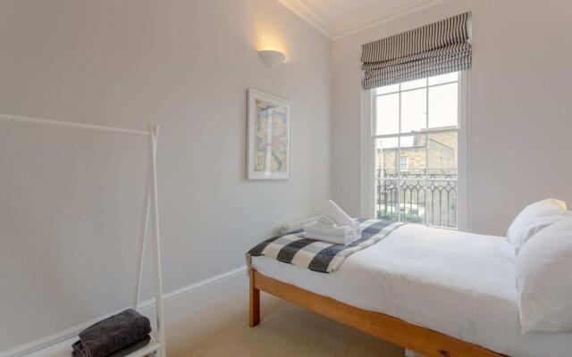 Vibrant 1 Bedroom Flat In Islington With Garden