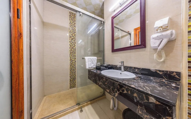 Xinrun Hua Hotel Hongqiao Park Branch