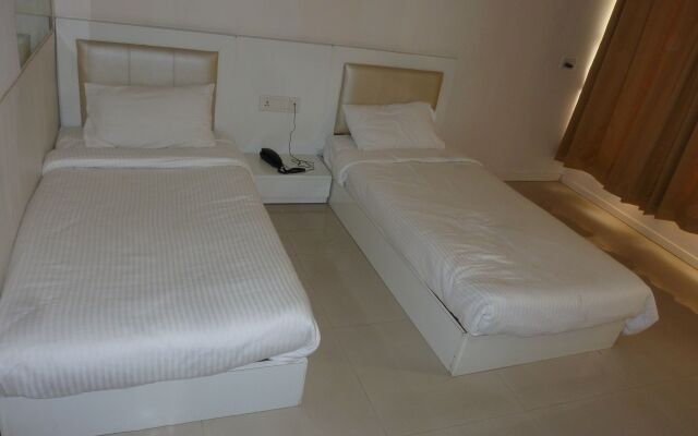 Hotel Aura