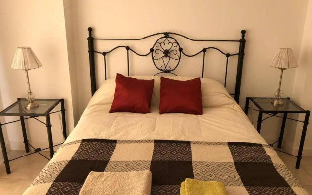 Paseo de los Poetas Esteco 260