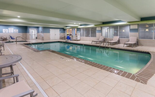 Holiday Inn Express & Suites Vandalia by IHG