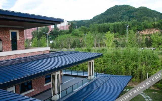 Summer Palace Hotel