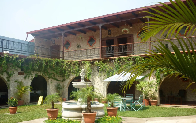Hotel Del Patio