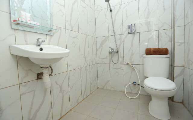 OYO 1864 Tiara Guest House