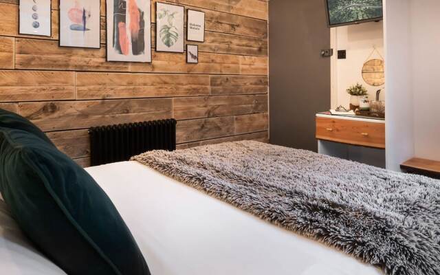 Windermere Central Hotel - Room 1