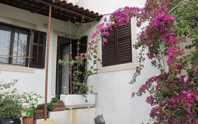 Lovely Apartment With a Sea View Apartment